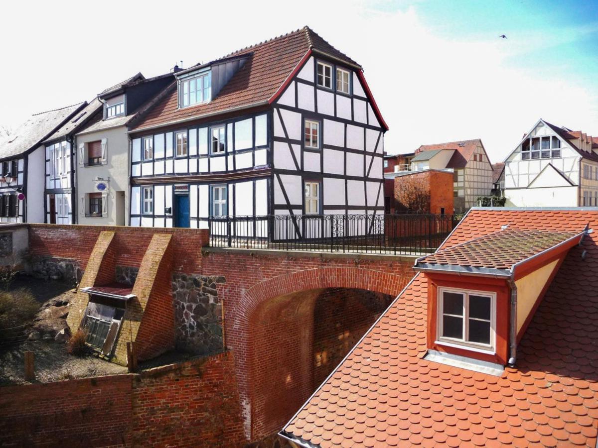 Haus Zur Eselsbruecke Apartment Tangermunde Bagian luar foto