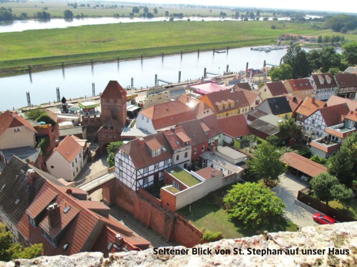 Haus Zur Eselsbruecke Apartment Tangermunde Bagian luar foto